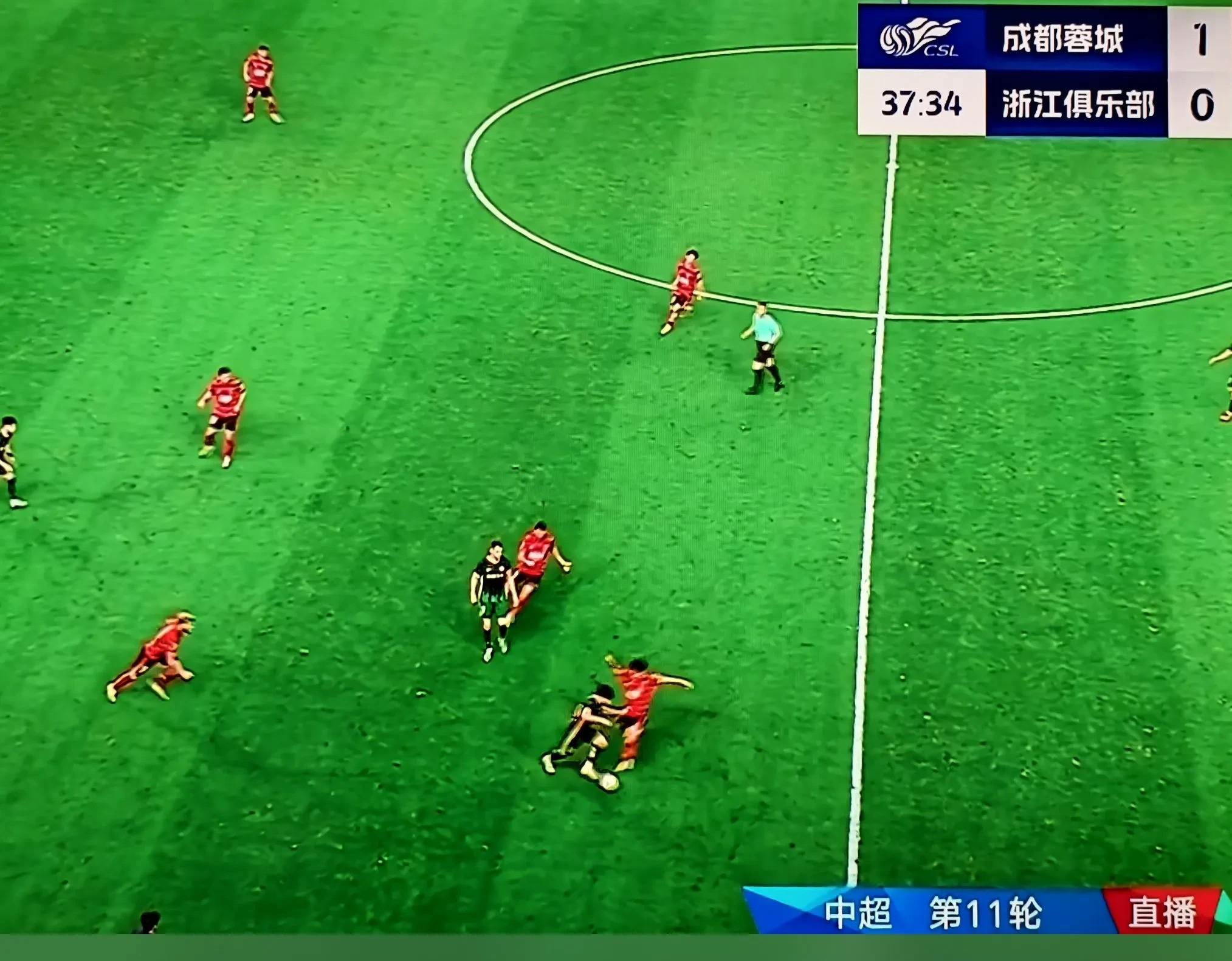 火爆对决!超级战役引爆现场气氛!,势不可挡 火爆对决!超级战役引爆现场气氛!,势不可挡