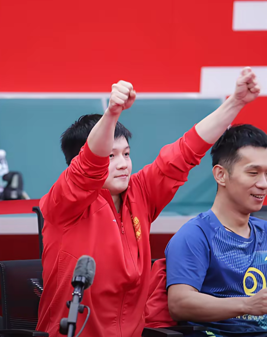 中国队横扫奥地利队,樊振东扛起全队 中国队横扫奥地利队,樊振东扛起全队