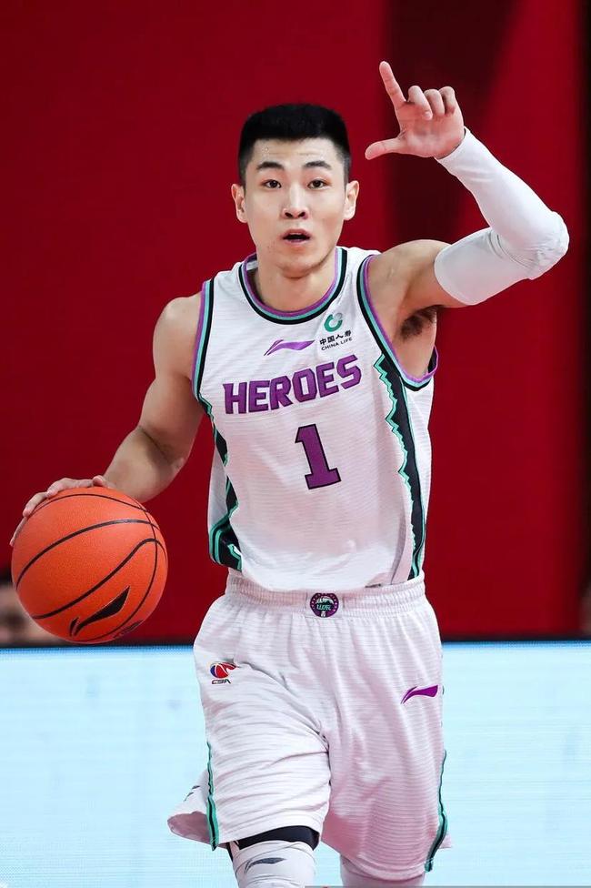 威廉姆斯力克红牛二队，诺里斯高光表现